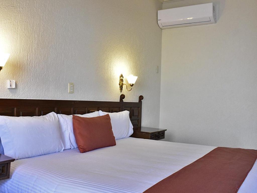 Hotel Sand'S San Luis San Luis Potosi Exterior photo